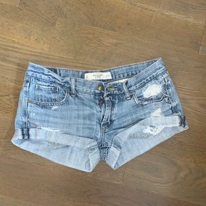 Abercrombie LOW RISE jean shorts